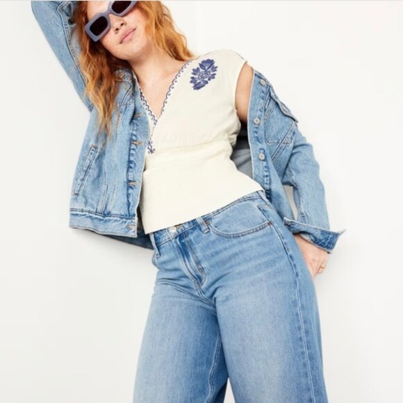 OLD NAVY Waist-Defined Smocked Top Size Medium - Picture 4 of 7